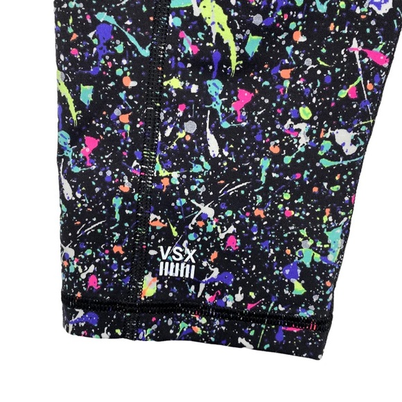 Victoria's Secret Knockout Crop Power Up Glow in the Dark Leggings - Picture 4 of 8